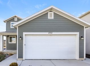 4762 Lake Corner Dr, Eagle Mountain, UT 84005