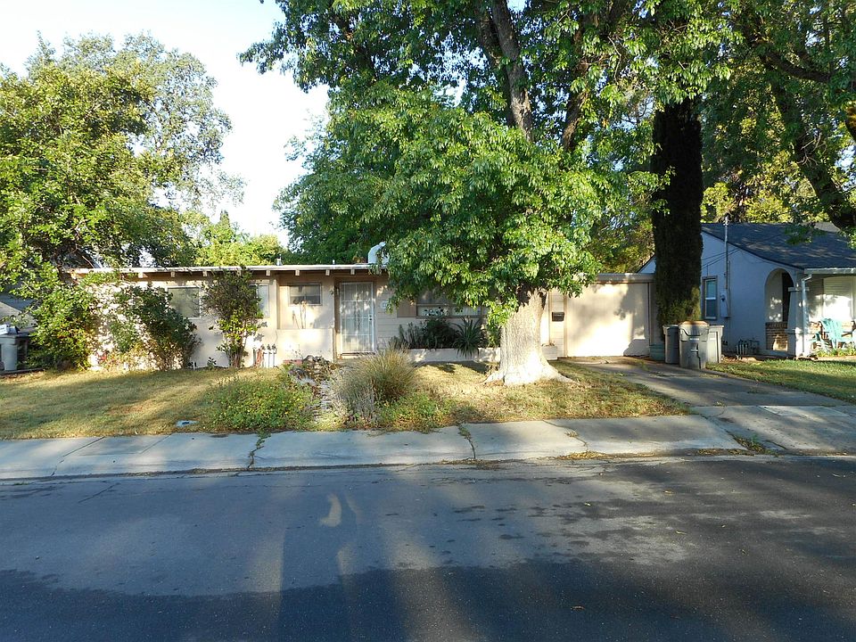 1st image of 1108 4th St