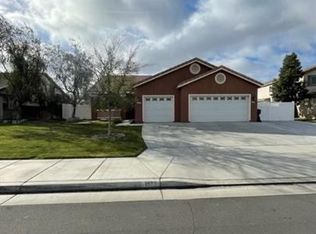 1072 Sun Up Cir, San Jacinto, CA 92582
