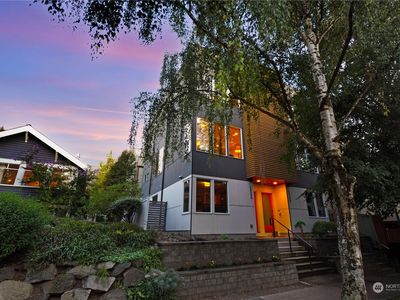 5936 California Avenue SW #A, Seattle, WA, 98136