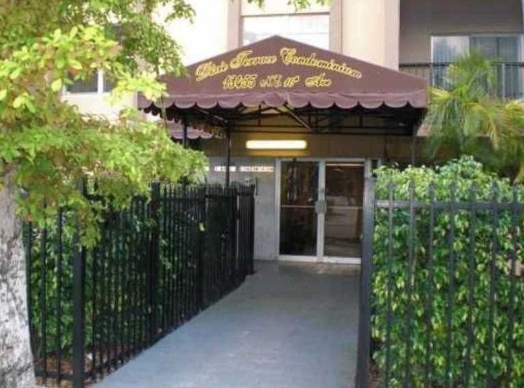 1st image of 13455 NE 10th Ave APT 409
