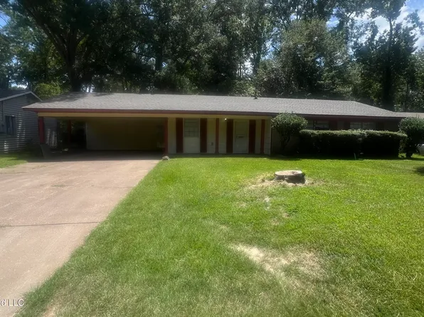 3222 Lakewood Dr, Jackson, MS 39212