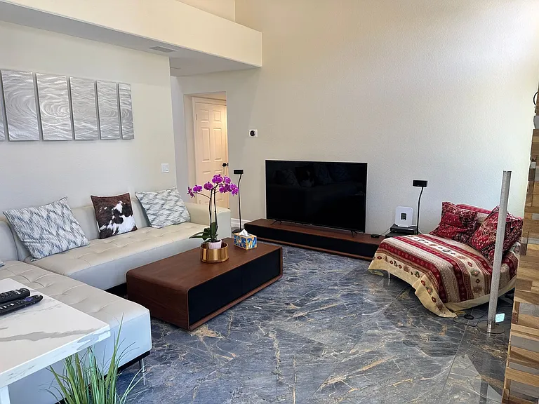1659 Lisbon Pl — Photo 10