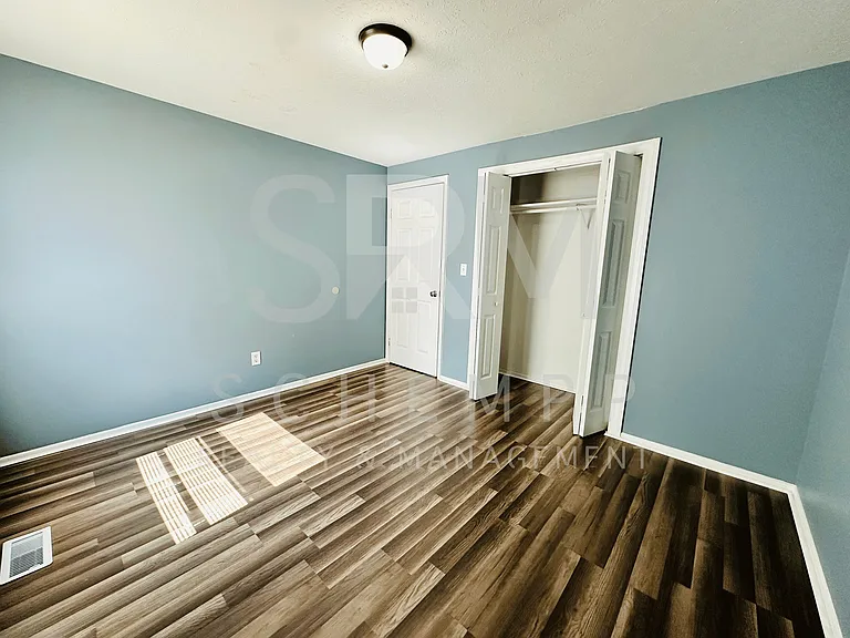 8507 Bost Ln — Photo 13