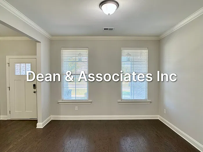 4 bed, 3.0 bath, 2615 sqft, $2,500 — Photo 4