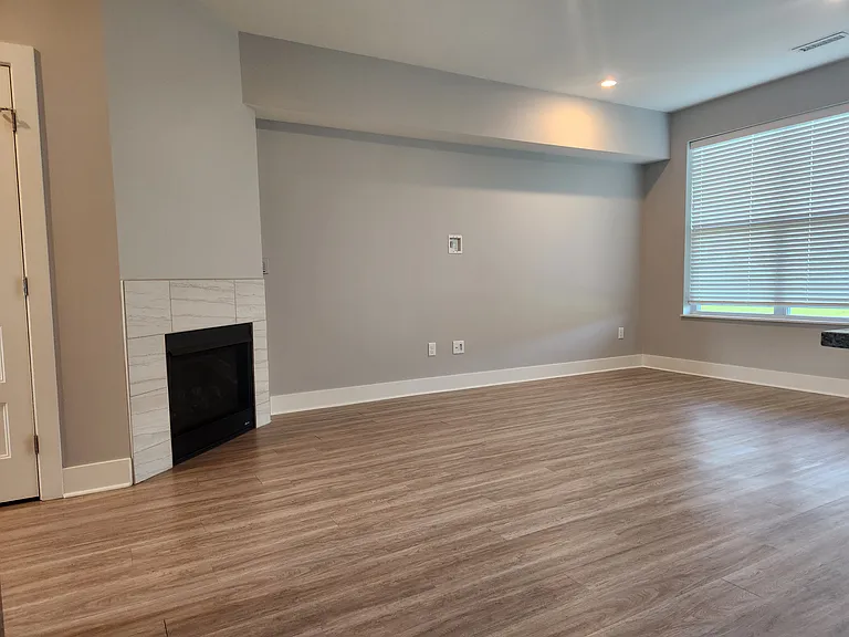 Hanover Townhomes — Photo 35