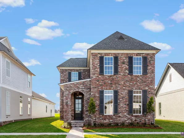 13820 Woody Creek Dr, Baton Rouge, LA 70810