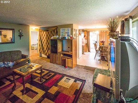 3rd image of 3001 Q St APT 1