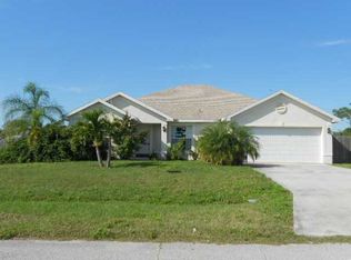 1998 SE Carvalho St, Port Saint Lucie, FL 34984