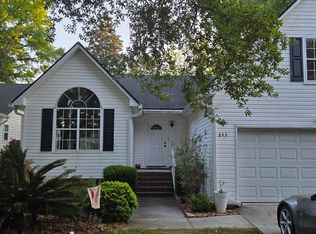 843 Harbor Place Dr, Charleston, SC 29412