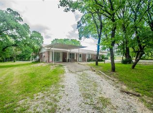 178 County Road 4358, Decatur, TX 76234