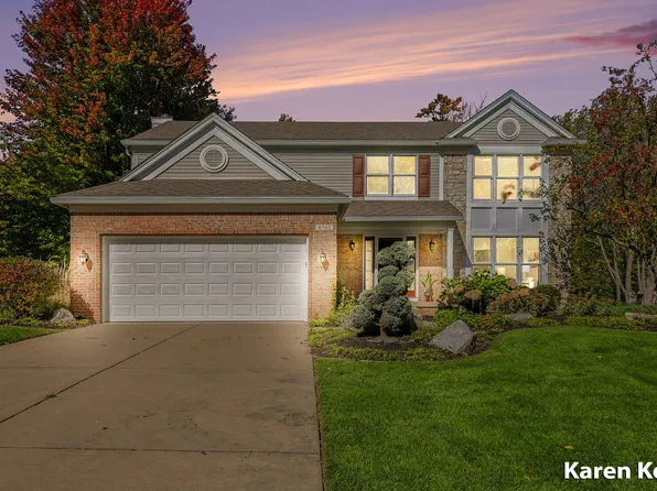 4561 Woodcreek Dr SE, Kentwood, MI 49546