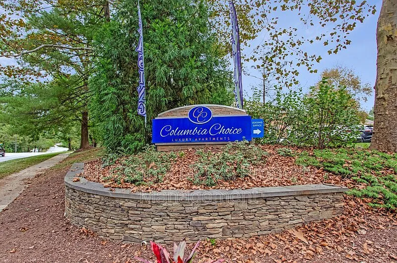 2 bed, 2.0 bath, 1260 sqft, $2,000 — Photo 2