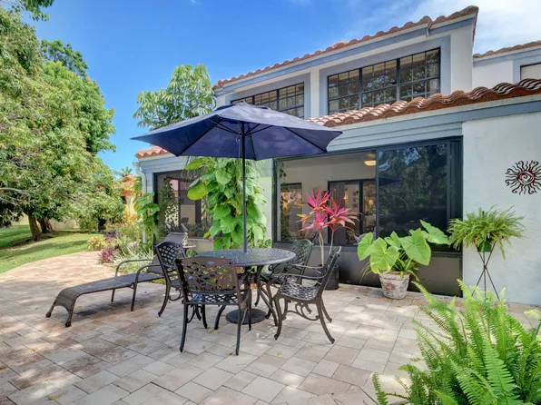 143 Island Way, West Palm Beach, FL 33413