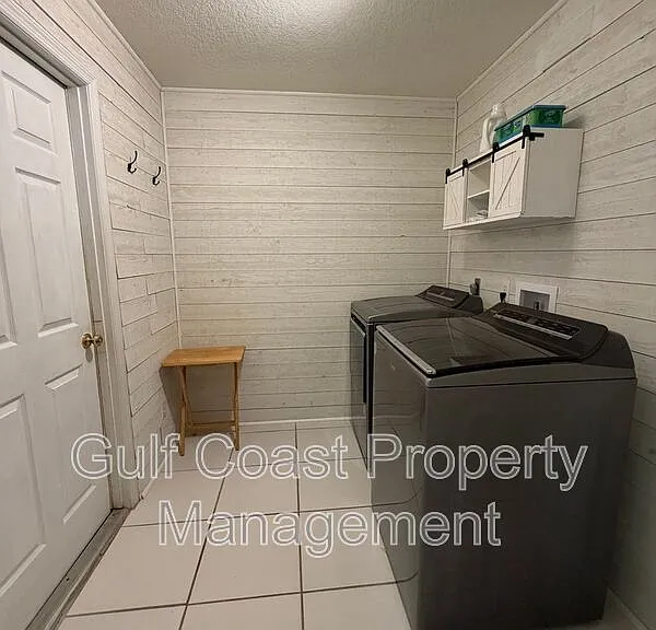27019 Shanahan Ln — Photo 9