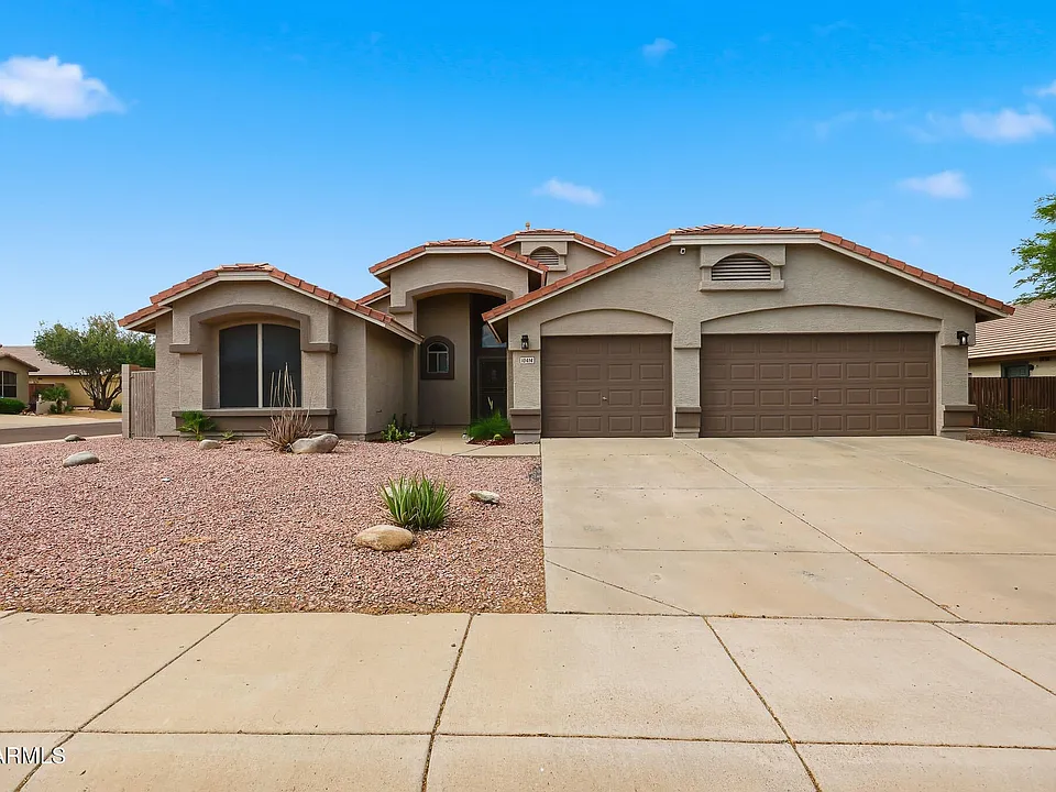 10414 W Daley Ln