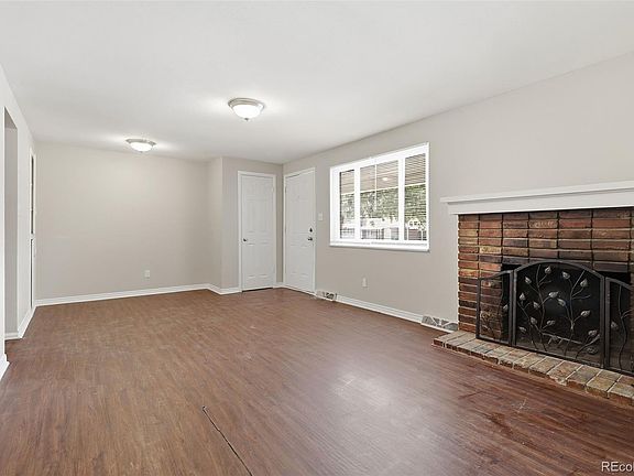 4th image of 263 Aspen Drive