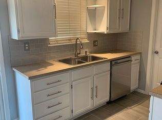 18 S 205 East Ave, Tulsa, OK 74108