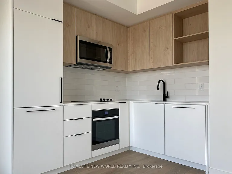 1185 Dupont St #2605 — Photo 9