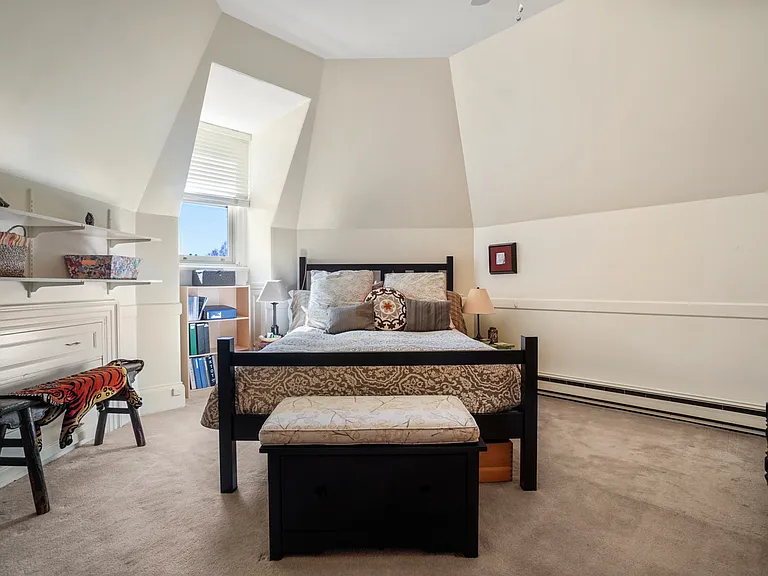 17 Gloucester St #7 — Photo 10