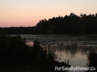 697 Reed Rd, Dartmouth, MA 02747