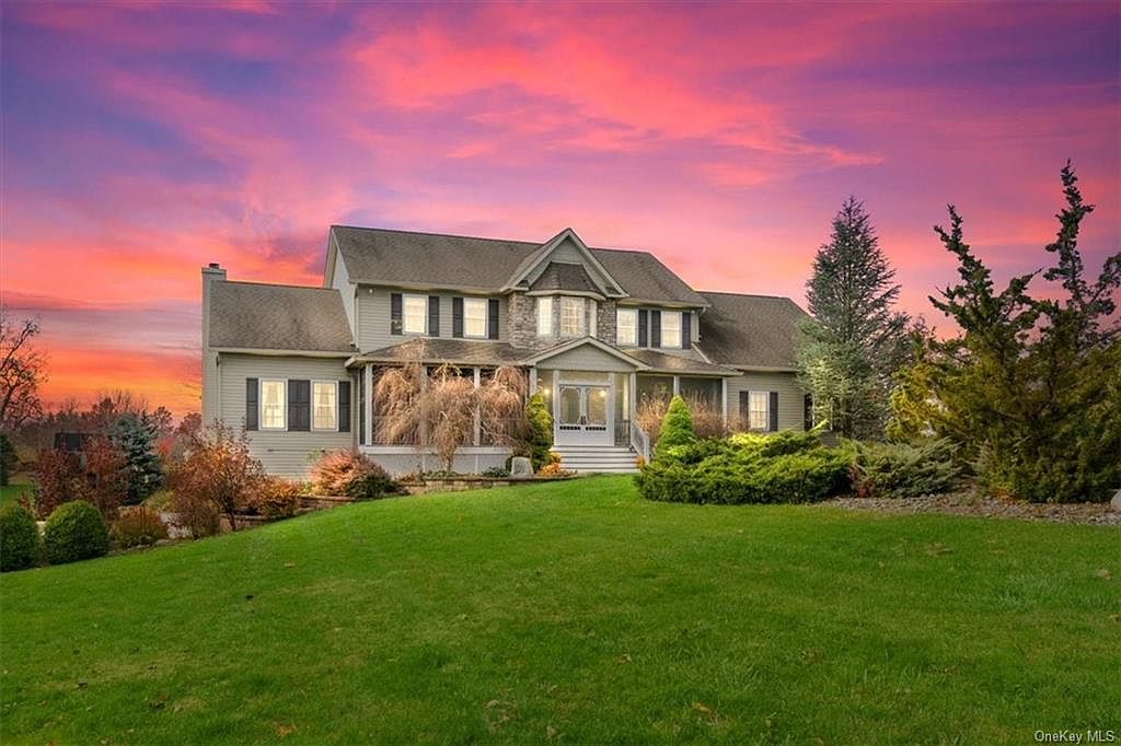 161 Bergen Circle, Slate Hill, NY 10973 Zillow