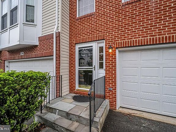 3rd image of 5172 Ballycastle Cir
