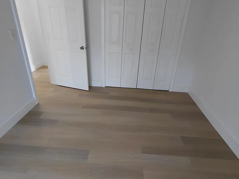 1380 SW 2nd St #7 — Photo 8