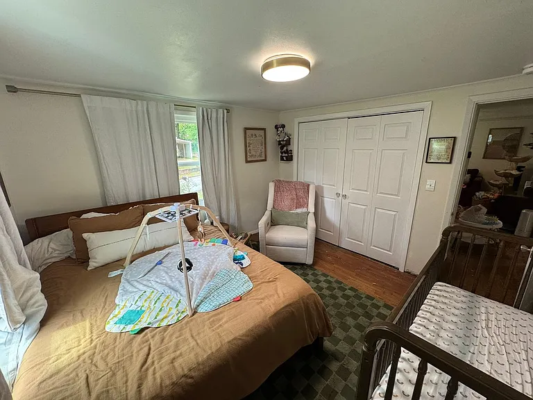 150 Hillside St — Photo 16