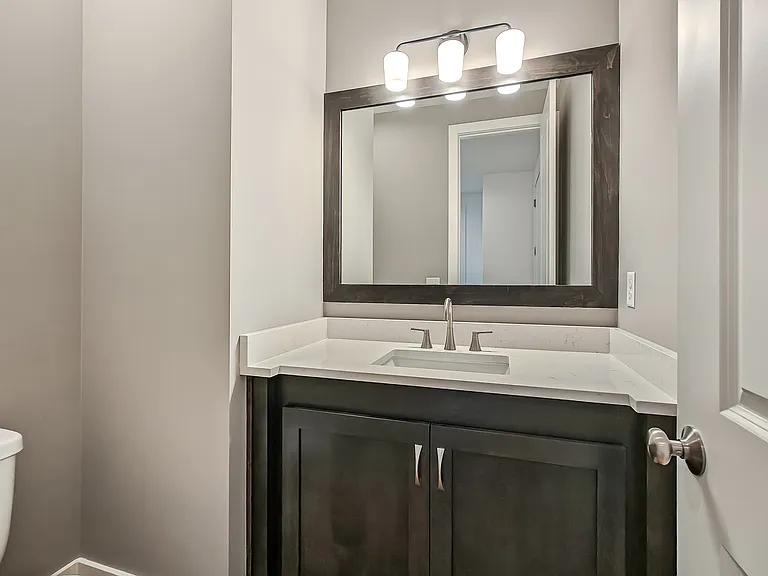 18401 Monrovia St — Photo 22