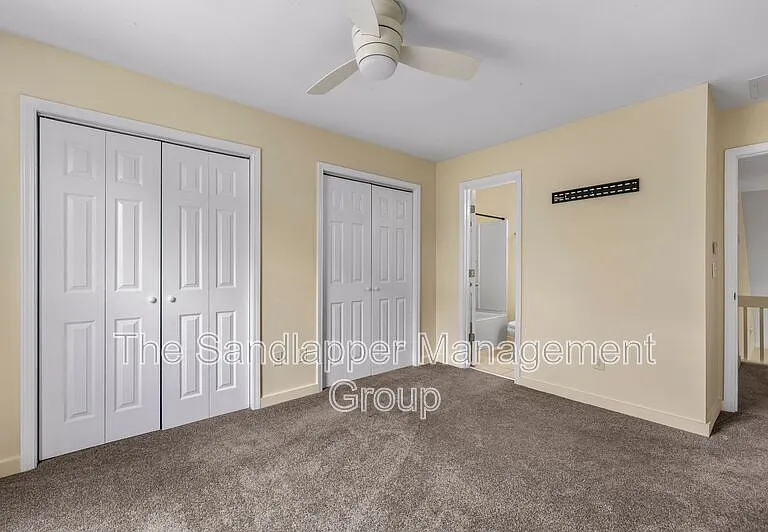 7955 Timbercreek Ln #H — Photo 13