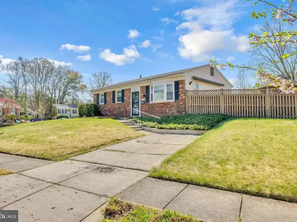 9807 Locust Ave, Lanham, MD 20706