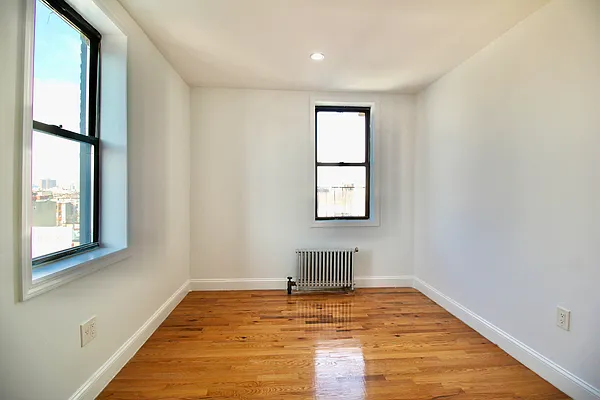 Rented by Hagstrom Management Inc | media 19