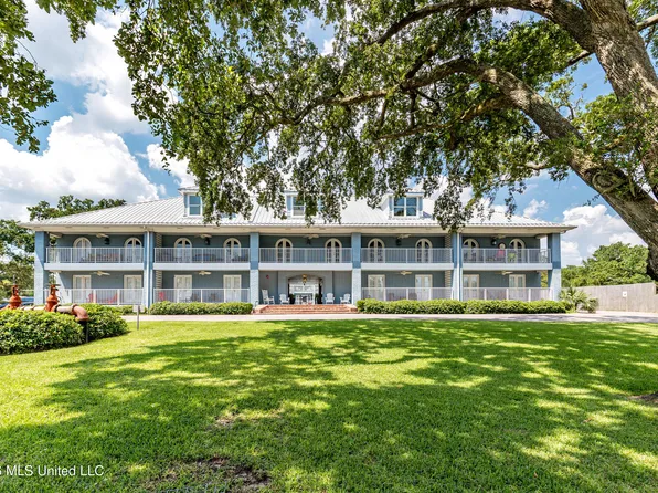 1282 Beach Blvd APT 116, Biloxi, MS 39530