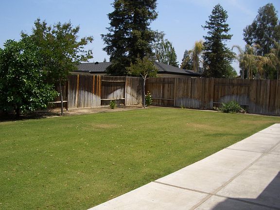 Large backyard & patio