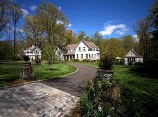 10 Hillsley Rd, Darien, CT 06820