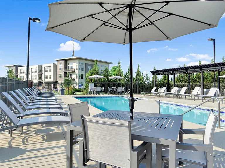 50Twenty Sparkling Swimming Pool