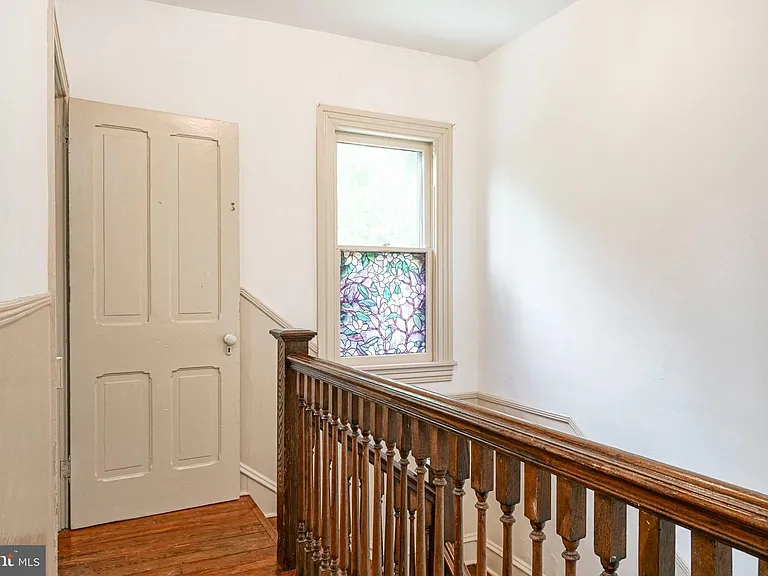 315 Chestnut St — Photo 8