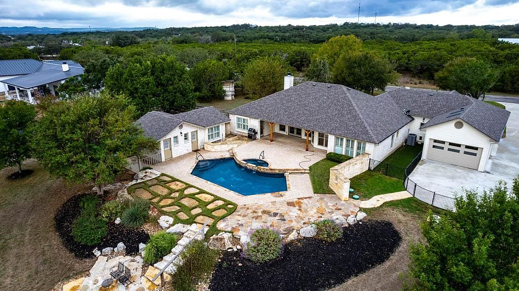 311 S Someday Dr, Boerne, TX 78006 Zillow