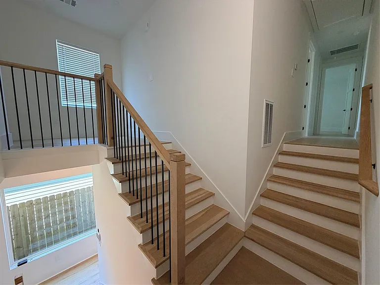 7937 Sparta St — Photo 11