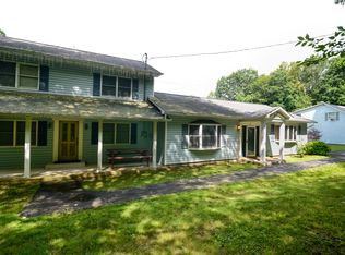 5 County Line Dr, Yorktown Heights, NY 10541