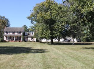 732 Douglas Bend Rd, Gallatin, TN 37066