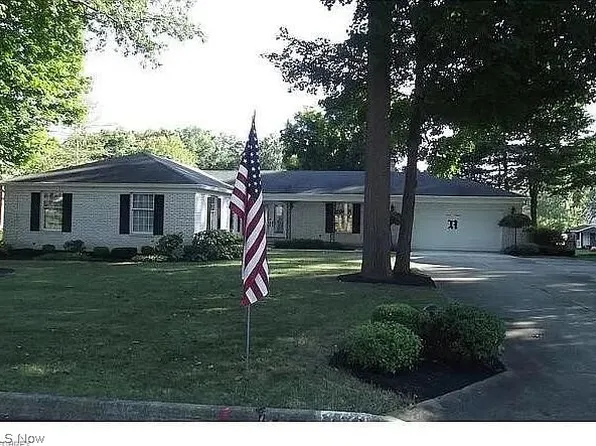 1120 W Milton St, Alliance, OH 44601