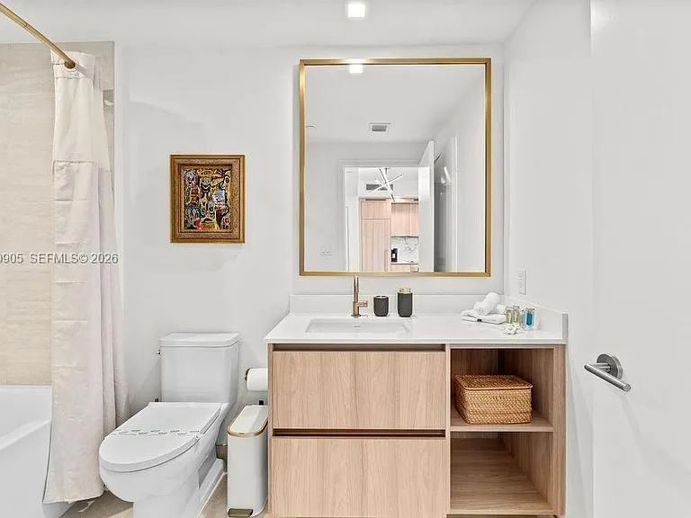 77 SE 5th St #1515 — Photo 22