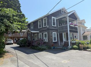 35 Bridge St #B, South Dartmouth, MA 02748