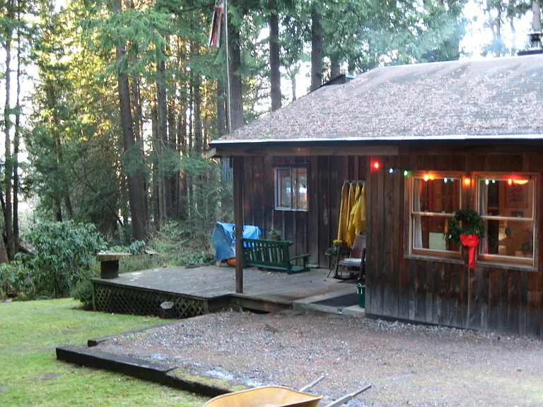 741 Chuckanut Dr — Photo 7