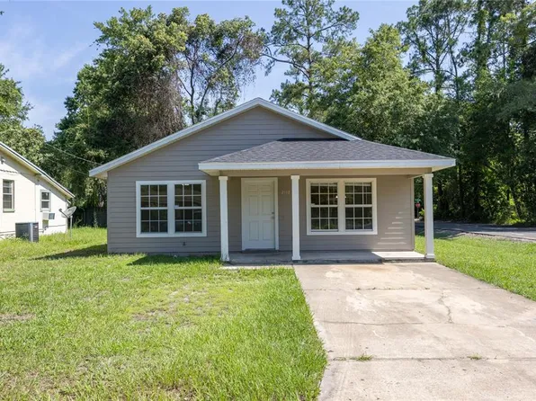 2112 NE 3rd Pl, Gainesville, FL 32641