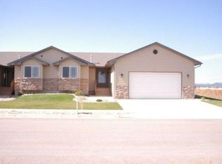 6907 Dunsmore Rd, Rapid City, SD 57702