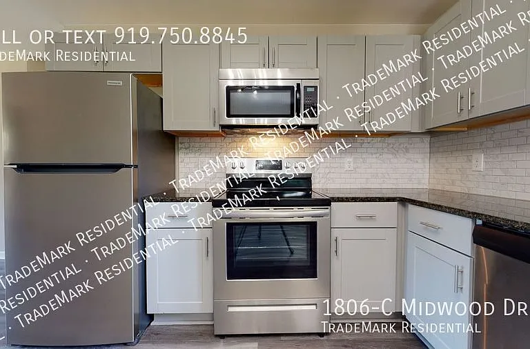 1806C Midwood Dr — Photo 7