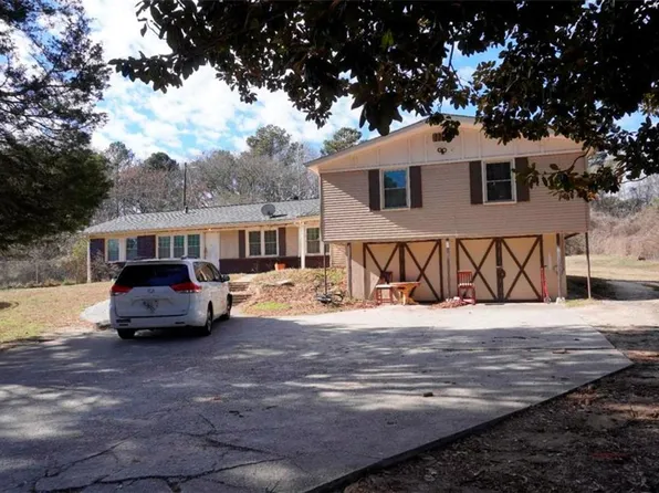 3499 Plunkett Rd, Lithonia, GA 30038